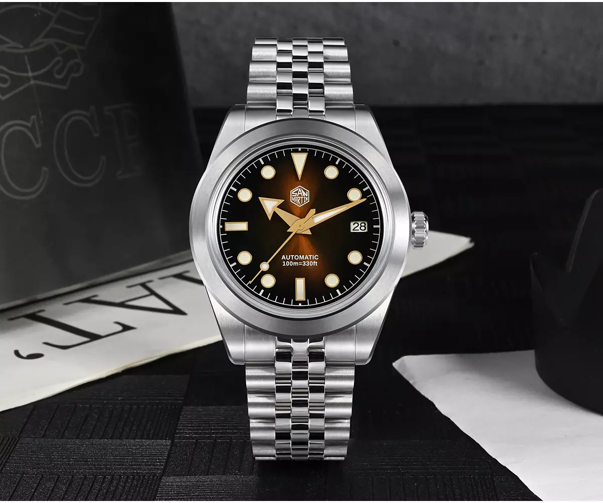 SAN-MARTIN-SN0053G-01.webp SN0053-G 39mm NH35 Diver Watch Automatic Mechanical Sapphire brown/blue gradient dial - Image 1